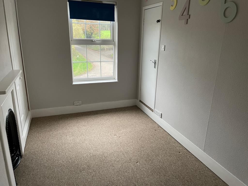Lot: 79 - FREEHOLD RESIDENTIAL INVESTMENT -